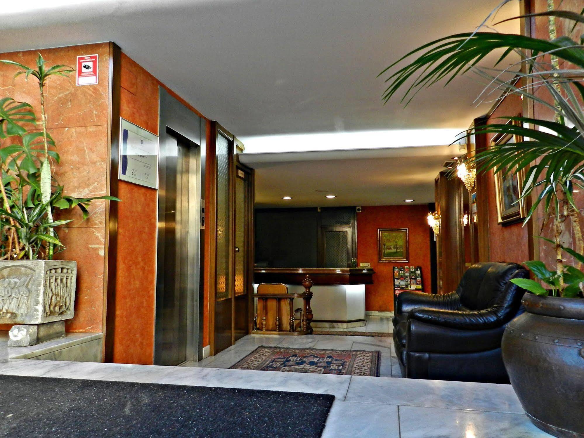 Hotel Alda Centro Gijón Zewnętrze zdjęcie