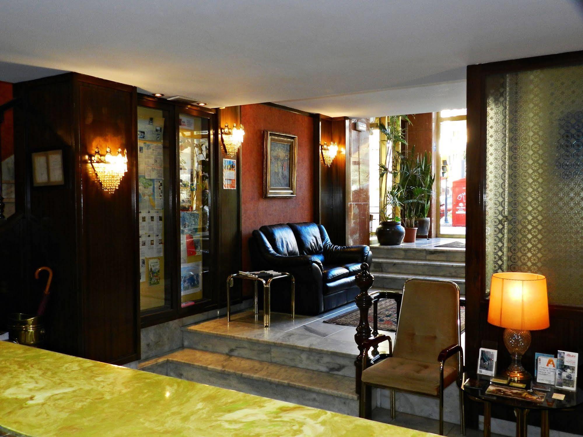 Hotel Alda Centro Gijón Zewnętrze zdjęcie