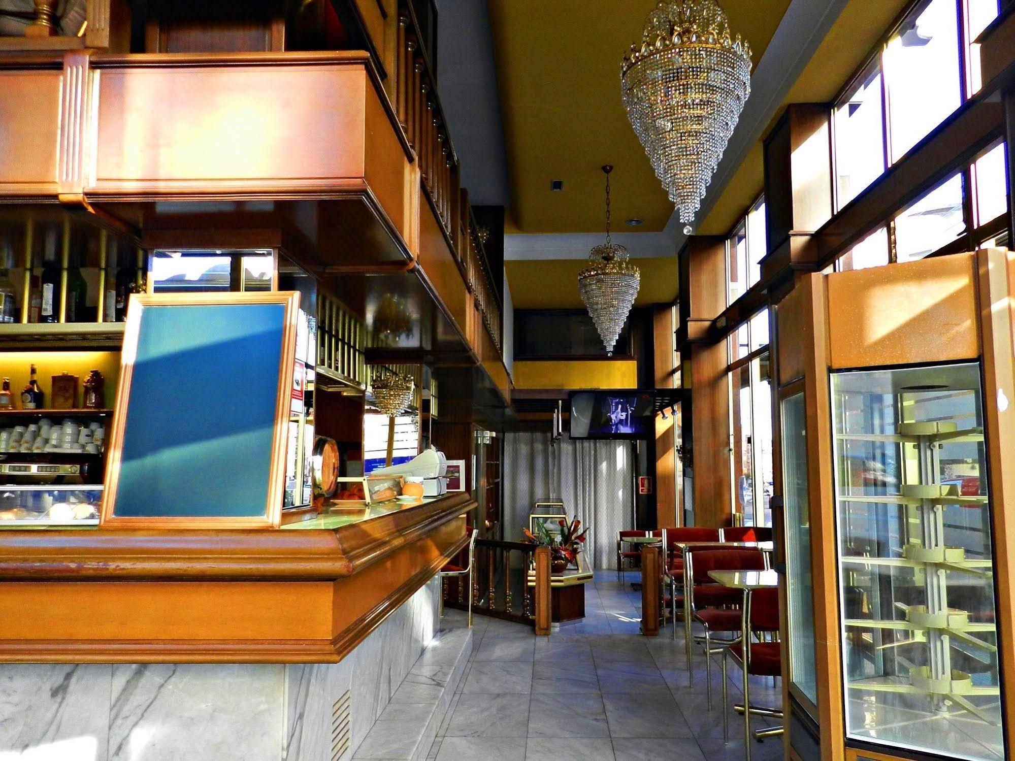 Hotel Alda Centro Gijón Zewnętrze zdjęcie